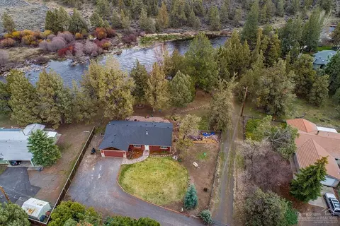 19944 Elm Ln, Bend, OR 97703 photo 25