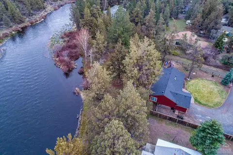 19944 Elm Ln, Bend, OR 97703 photo 23