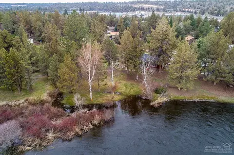 19944 Elm Ln, Bend, OR 97703 photo 21