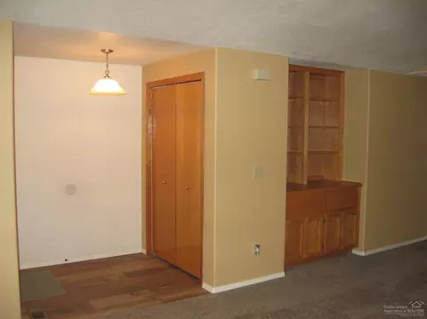1865 NE Windy Tree Ct, Bend, OR 97701 photo 5