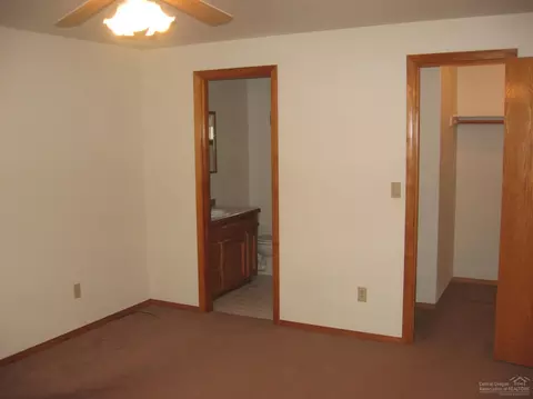1865 NE Windy Tree Ct, Bend, OR 97701 photo 13