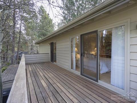 60643 Thunderbird Ct, Bend, OR 97702 photo 21
