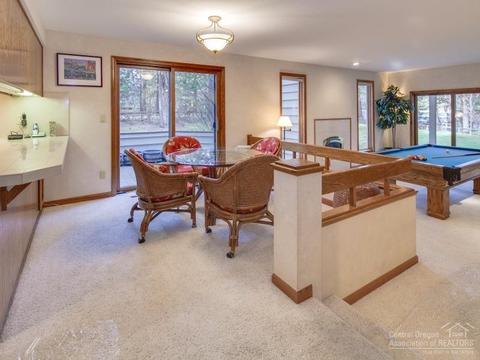 60643 Thunderbird Ct, Bend, OR 97702 photo 11