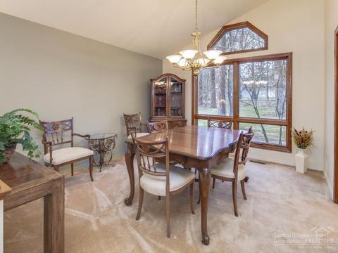 60643 Thunderbird Ct, Bend, OR 97702 photo 8