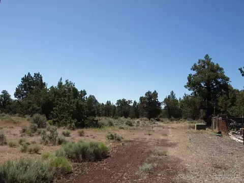 23179 Tumbleweed Dr, Bend, OR 97701 photo 1