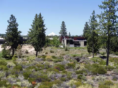 61390 Lost Hollow Loop, Bend, OR 97702 photo 8