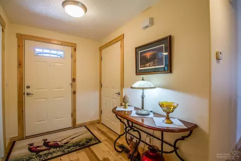 16405 Heath Dr, La Pine, OR 97739 photo 3