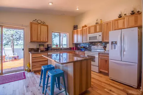 16405 Heath Dr, La Pine, OR 97739 photo 21