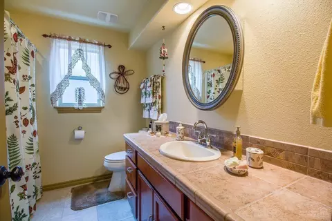 52078 Foxtail Rd, La Pine, OR 97739 photo 6