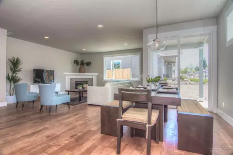 2668 NE Jones Rd, Bend, OR 97701 photo 9