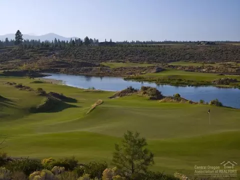 61474 Hawk Ct, Bend, OR 97702 photo 5