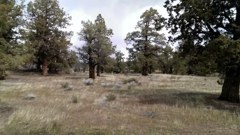 62960 Waugh Rd, Bend, OR 97701 photo 17
