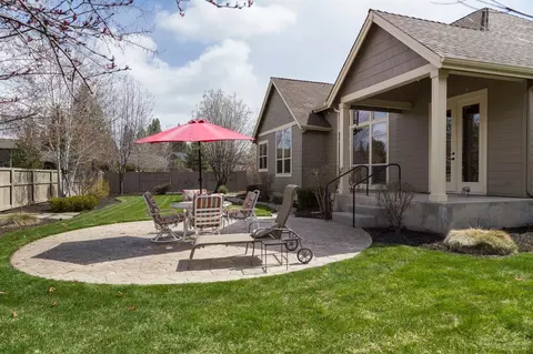 19537 Sugar Mill Loop, Bend, OR 97702 photo 12