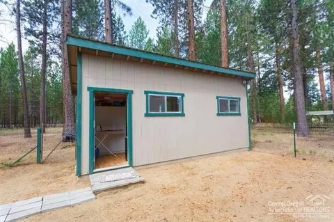 14815 White Pine Way, La Pine, OR 97739 photo 9