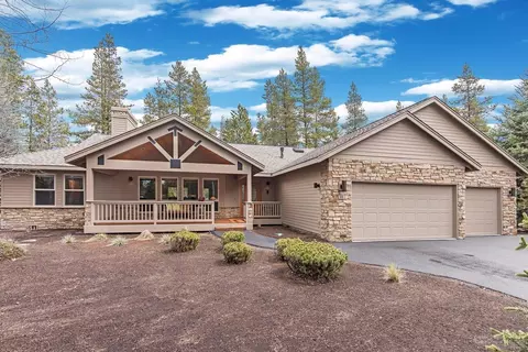 57972 Cypress Ln, Sunriver, OR 97707 photo 1
