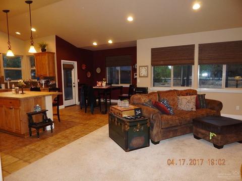 51834 Fordham Dr, La Pine, OR 97739 photo 5