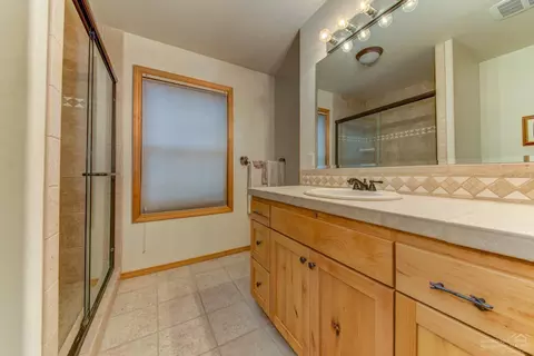 15030 Fall River Dr, Bend, OR 97707 photo 22