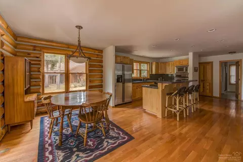 15030 Fall River Dr, Bend, OR 97707 photo 4