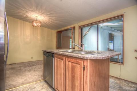 55858 Blue Eagle Rd, Bend, OR 97707 photo 8