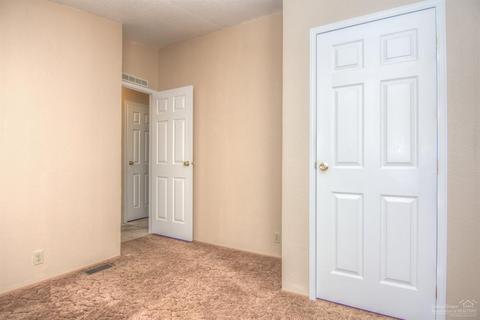 55858 Blue Eagle Rd, Bend, OR 97707 photo 13