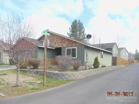 16409 Heath Dr, La Pine, OR 97739 photo 1