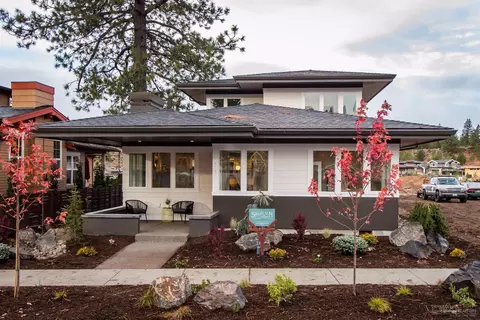 1833 NW Fields St, Bend, OR 97703 photo 1