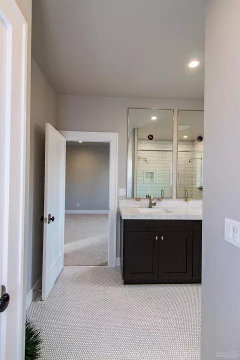 1833 NW Fields St, Bend, OR 97703 photo 20