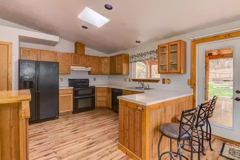60070 Agate Rd, Bend, OR 97702 photo 8