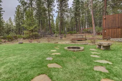 60070 Agate Rd, Bend, OR 97702 photo 17