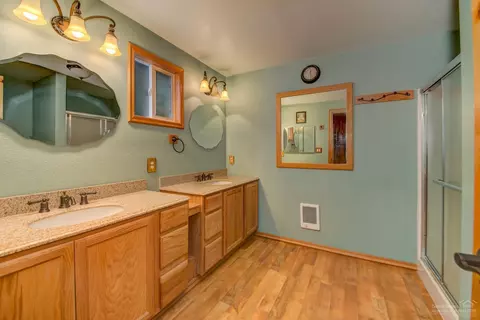 60070 Agate Rd, Bend, OR 97702 photo 11