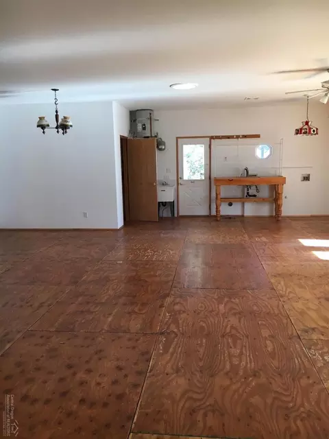 22920 Superior Ct, Bend, OR 97702 photo 8