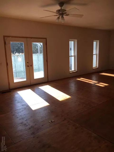 22920 Superior Ct, Bend, OR 97702 photo 9
