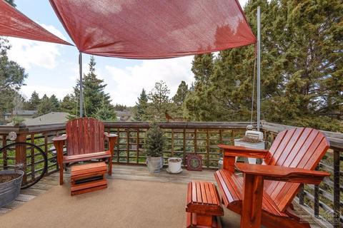 2823 NE Ocker Dr, Bend, OR 97701 photo 2