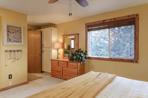 2823 NE Ocker Dr, Bend, OR 97701 photo 10