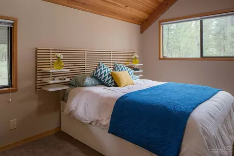 17567 Forest Ln, Sunriver, OR 97707 photo 10