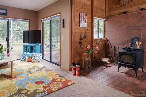 17567 Forest Ln, Sunriver, OR 97707 photo 2