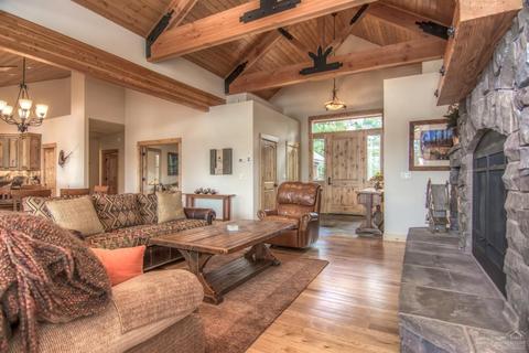 56701 Dancing Rock Loop, Bend, OR 97707 photo 4