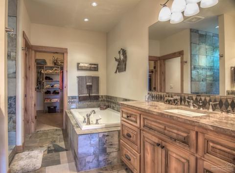 56701 Dancing Rock Loop, Bend, OR 97707 photo 13