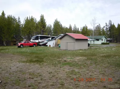 53789 Bridge Dr, La Pine, OR 97739 photo 8