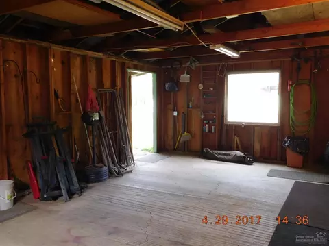 53789 Bridge Dr, La Pine, OR 97739 photo 6