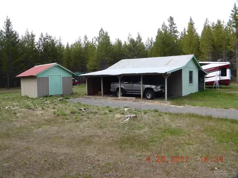 53789 Bridge Dr, La Pine, OR 97739 photo 7