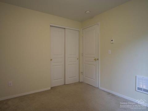 63352 Lavacrest St, Bend, OR 97703 photo 9
