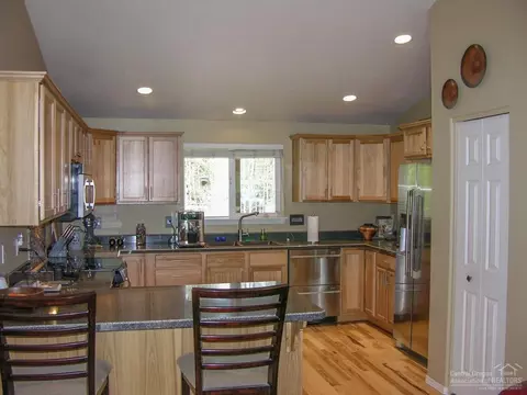 52181 Elderberry Ln, La Pine, OR 97739 photo 8