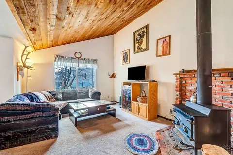19451 Baker Rd, Bend, OR 97702 photo 4
