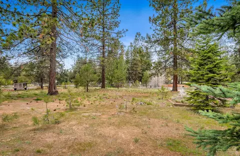 19451 Baker Rd, Bend, OR 97702 photo 23