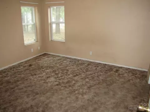 59730 Cheyenne Rd, Bend, OR 97702 photo 6