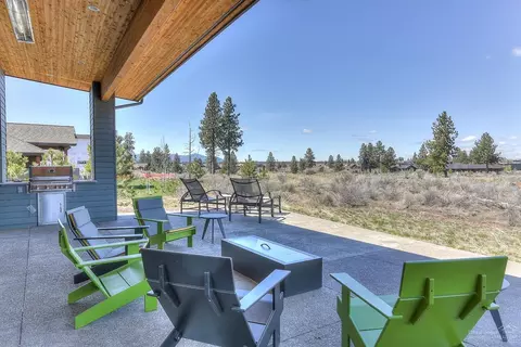 19354 Seaton Loop, Bend, OR 97702 photo 23