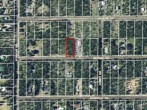 17068 Merced Rd, Bend, OR 97707 photo 2
