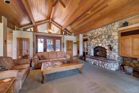 55120 Forest Ln, Bend, OR 97707 photo 4