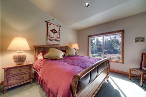 55120 Forest Ln, Bend, OR 97707 photo 11